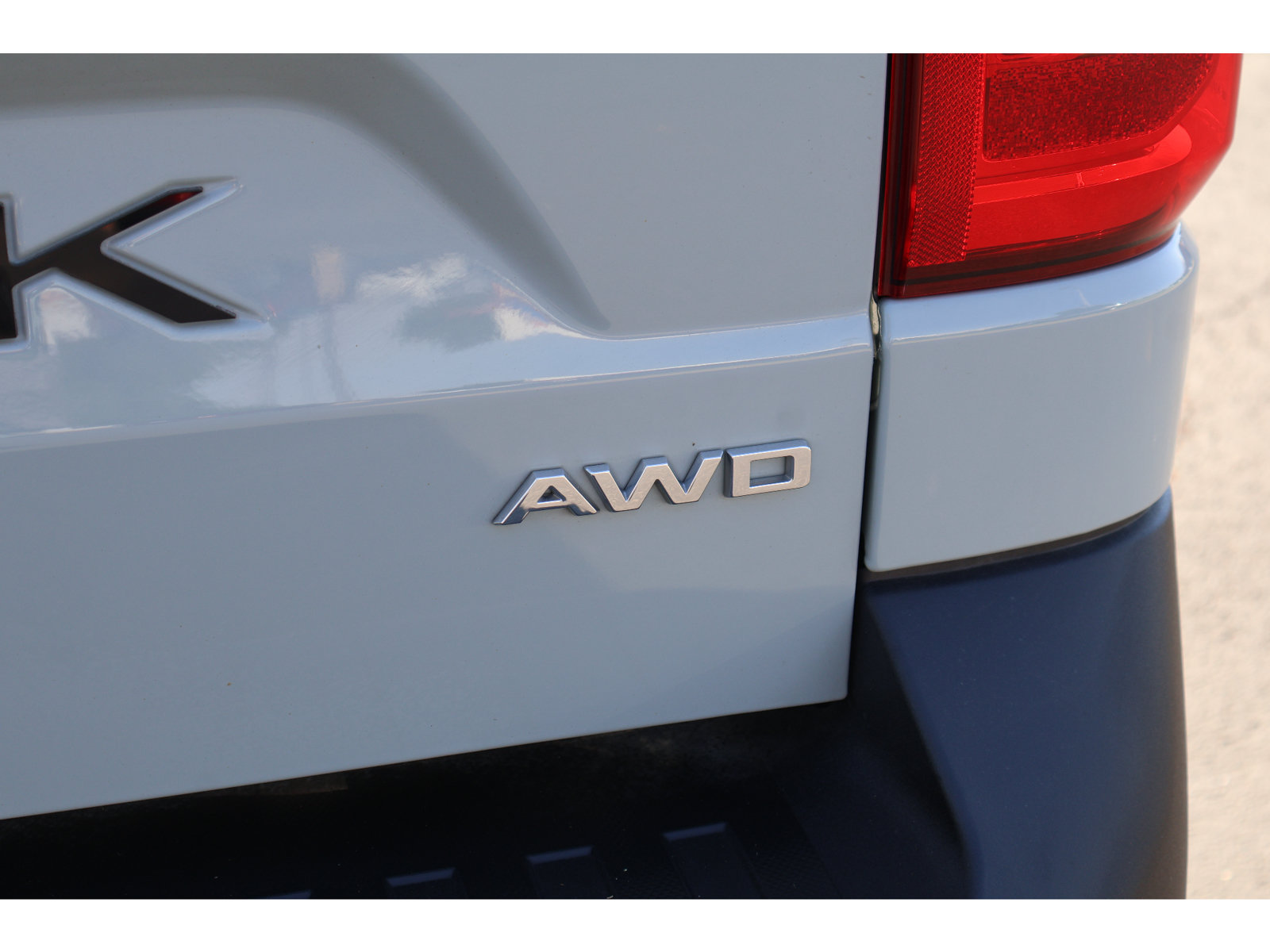 Certified 2024 Ford Maverick XL w/ Equipment Group 100A Standard AWD/4WD image 9