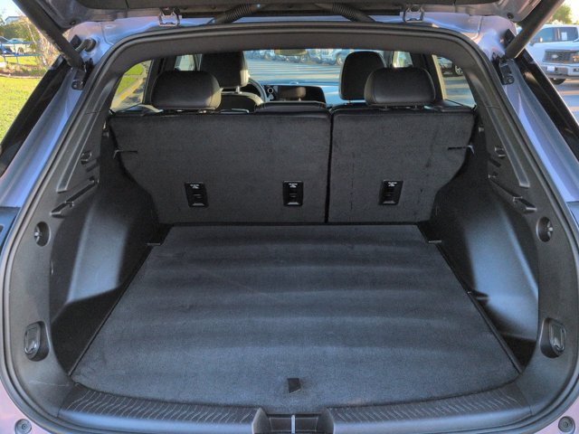 Used 2024 Chevrolet Equinox EV LT FWD image 12