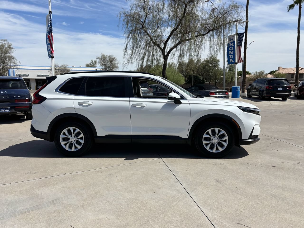 Used 2025 Honda CR-V LX image 5