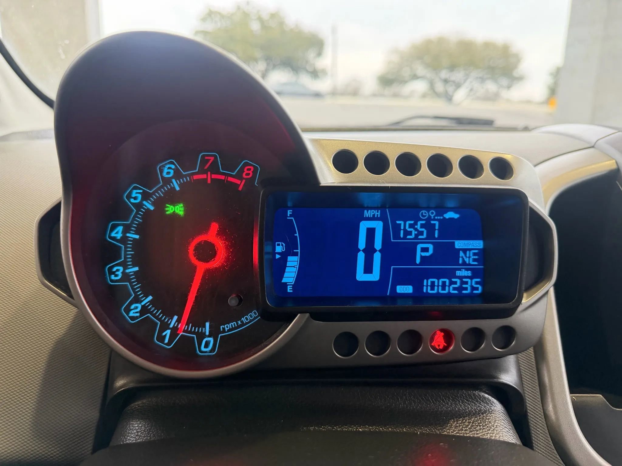 Used 2014 Chevrolet Sonic LT image 15