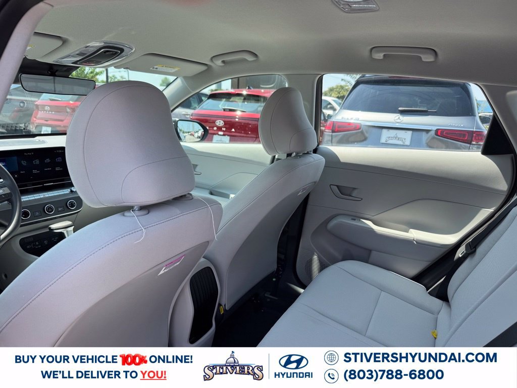 New 2027 Hyundai Kona SE FWD image 19