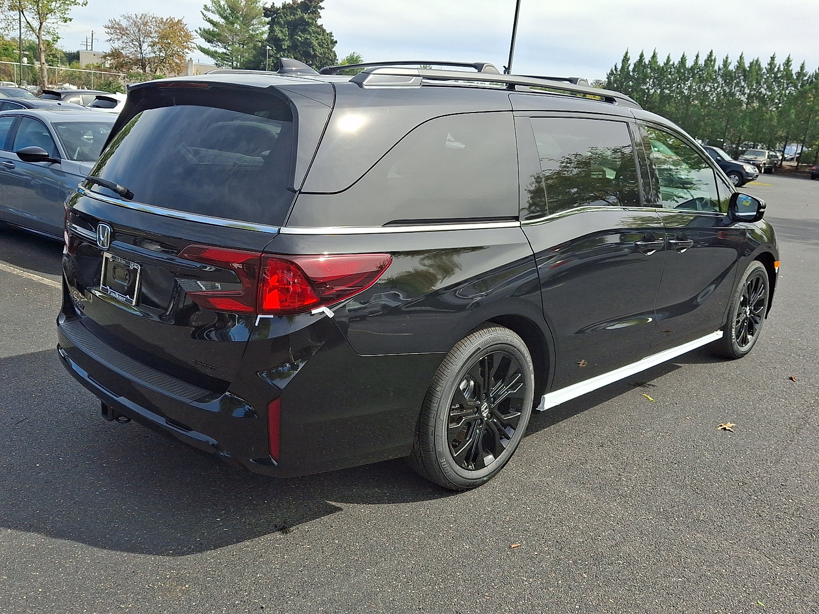 New 2026 Honda Odyssey Sport-L image 4