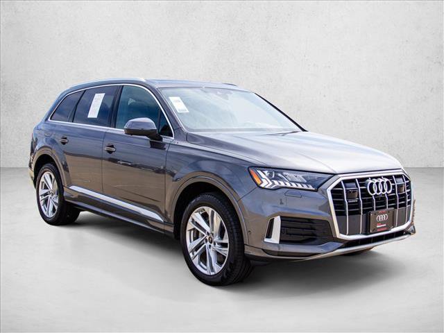 Used 2023 Audi Q7 2.0T Premium Plus w/ Premium Plus Package AWD/4WD image 3