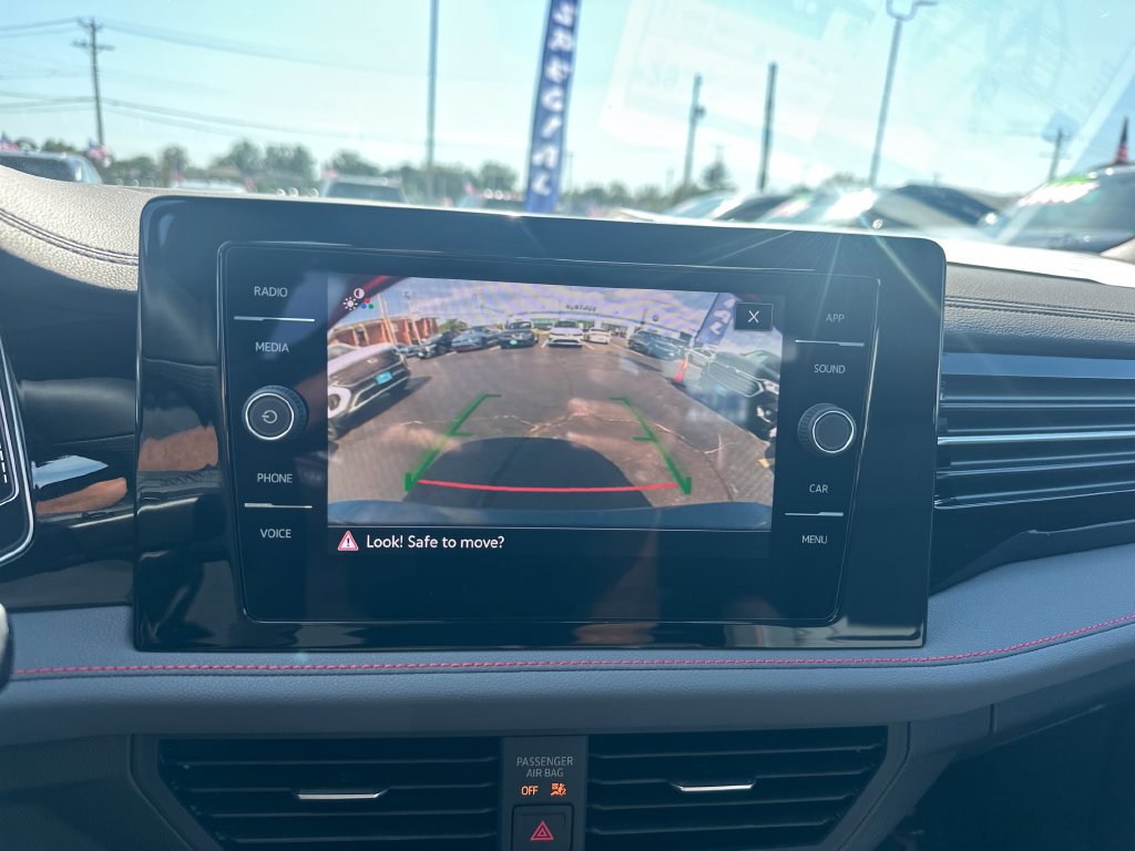 New 2027 Volkswagen Jetta GLI Autobahn FWD image 16