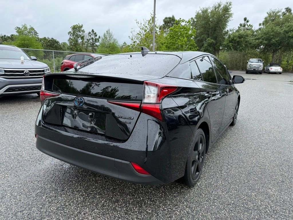 Used 2022 Toyota Prius FWD image 8