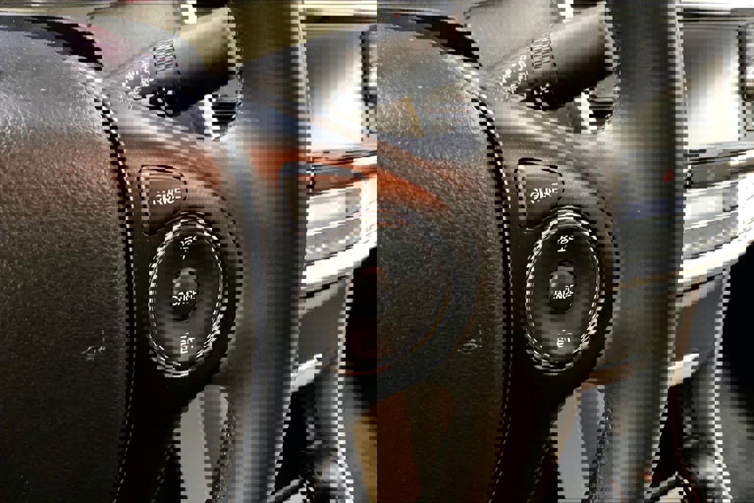 Used 2015 Honda Accord EX-L image 23