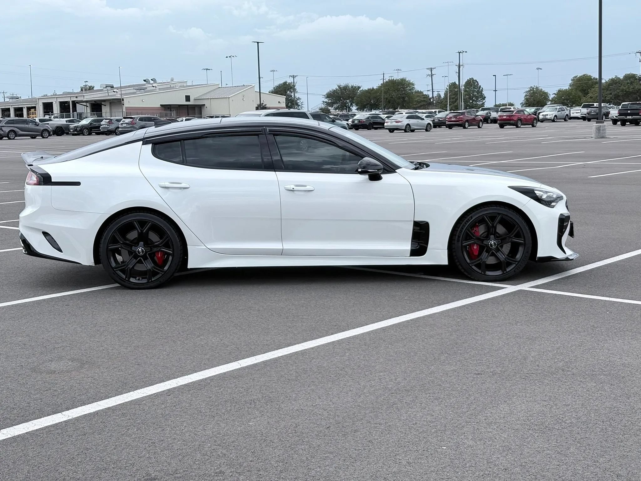 Used 2018 Kia Stinger GT2 RWD image 7