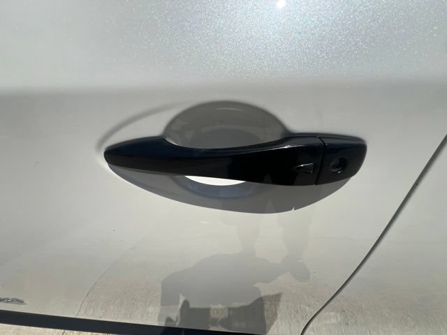 Used 2019 Nissan Pathfinder SL FWD image 28