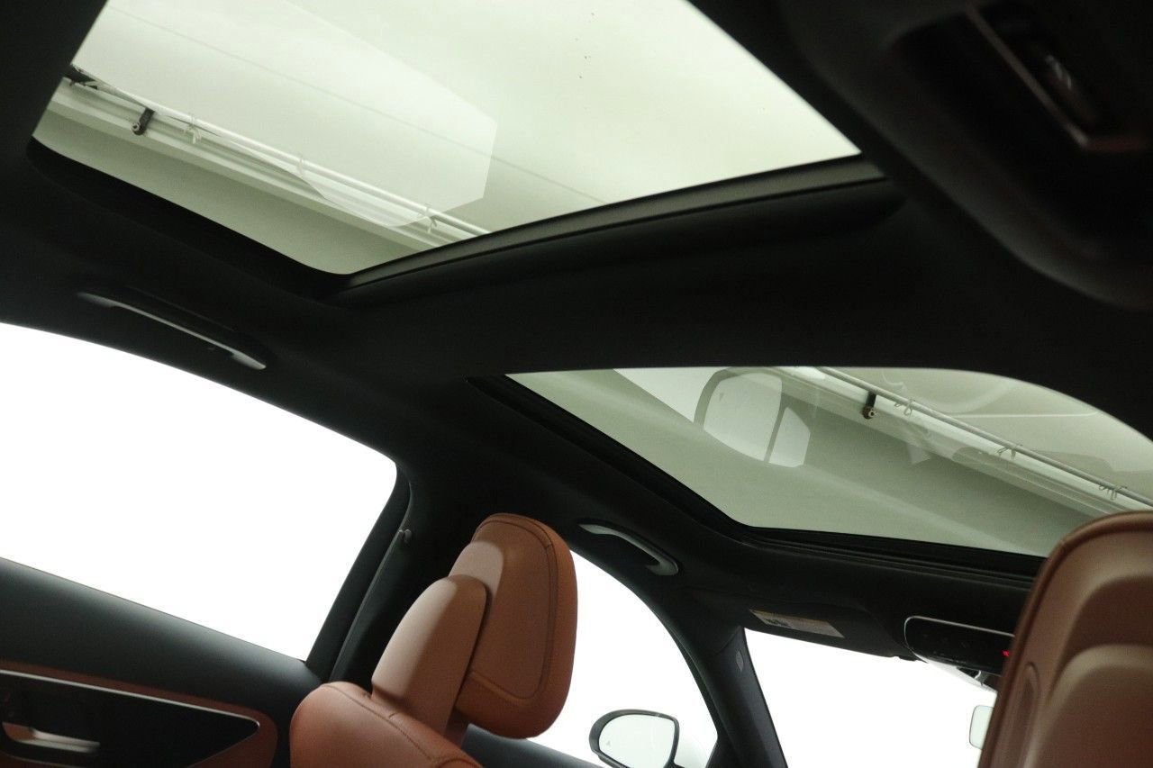 Certified 2023 Mercedes-Benz C 300 Sedan image 26