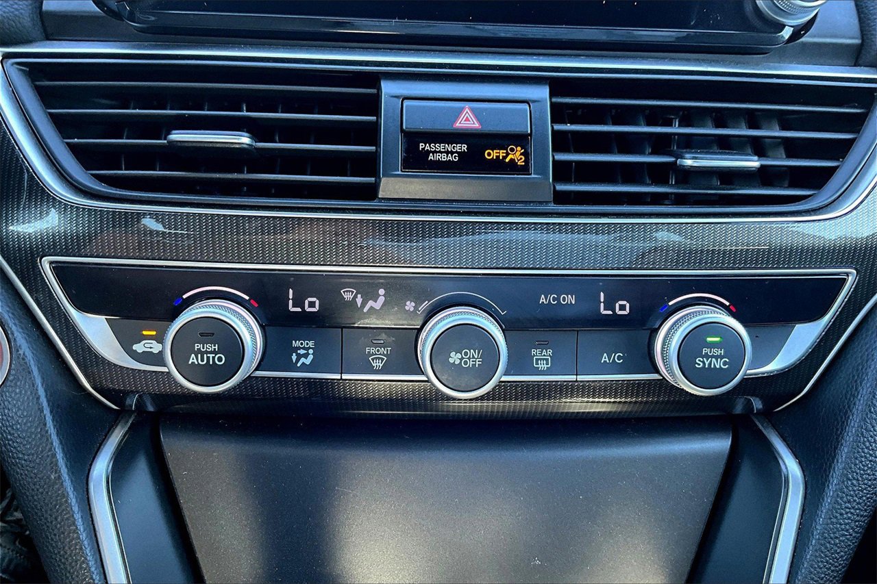Used 2018 Honda Accord Sport image 16