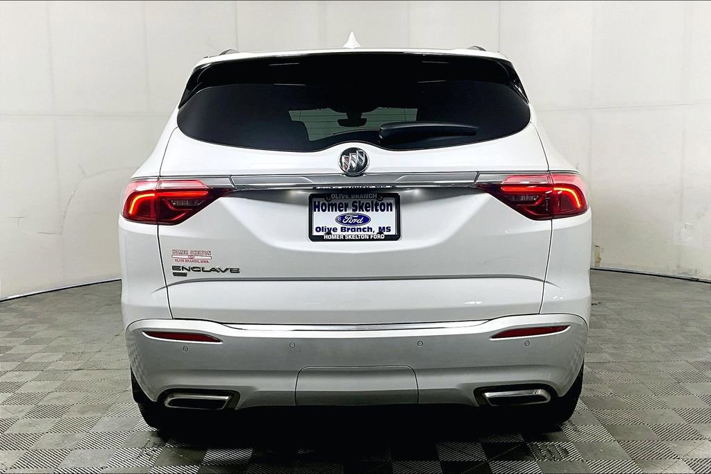 Used 2023 Buick Enclave Premium w/ LPO, Floor Liner Package image 4