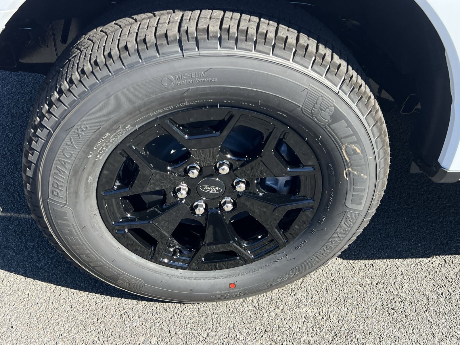 New 2025 Ford F150 Lightning XLT AWD/4WD image 12