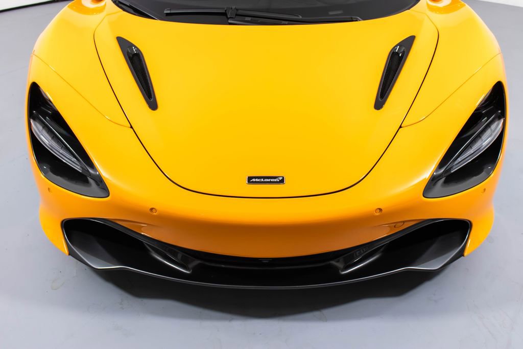 Used 2021 McLaren 720S Performance image 14