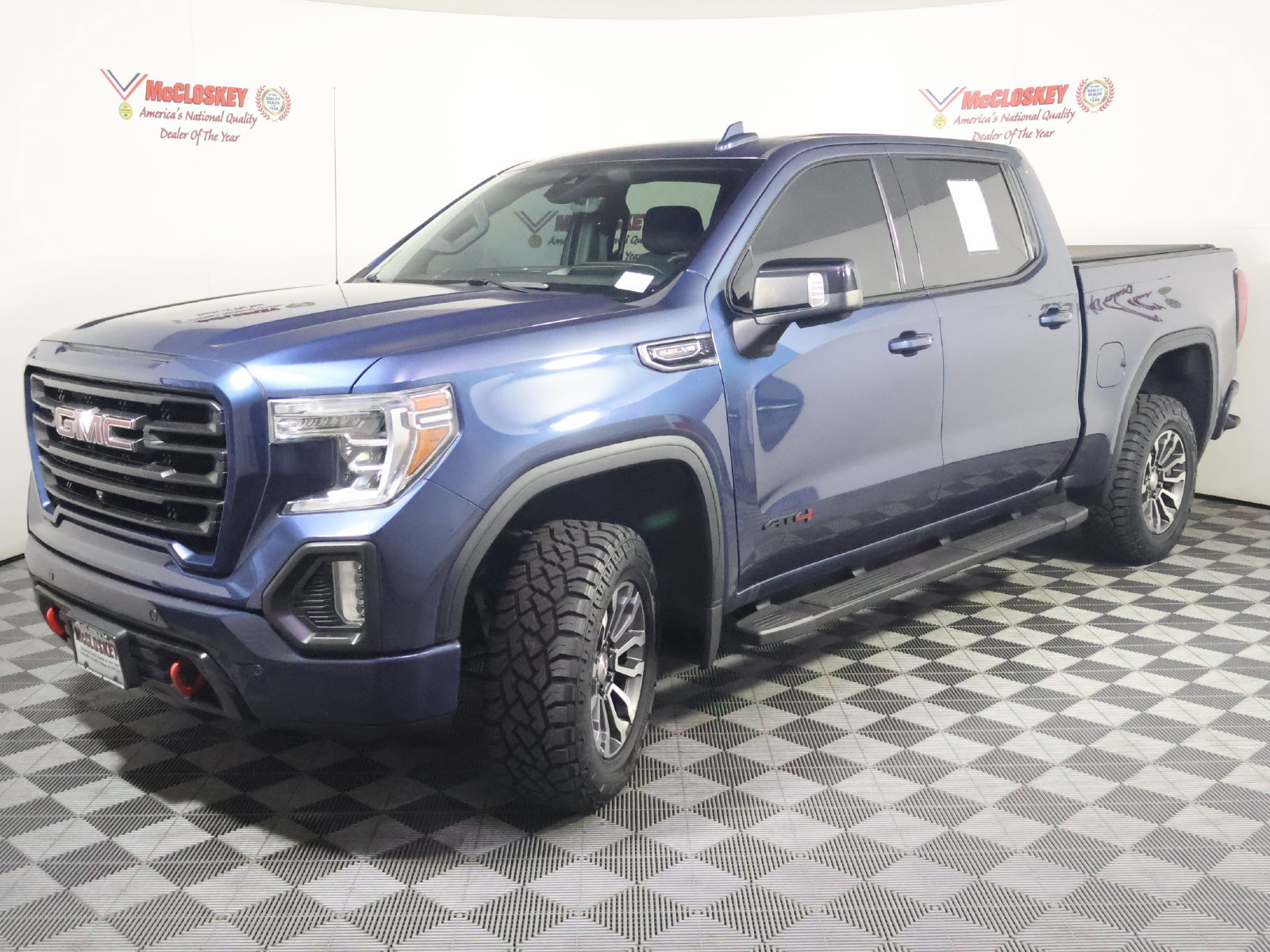 Used 2019 GMC Sierra 1500 AT4 w/ AT4 Premium Package AWD/4WD image 16