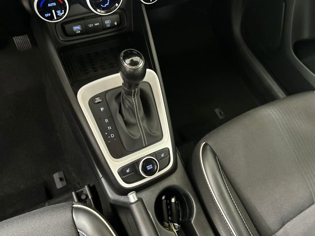 Certified 2023 Hyundai Venue Limited image 20