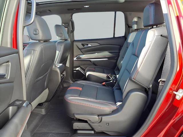 Used 2024 Chevrolet Traverse RS w/ LPO, Floor Liner Package image 22