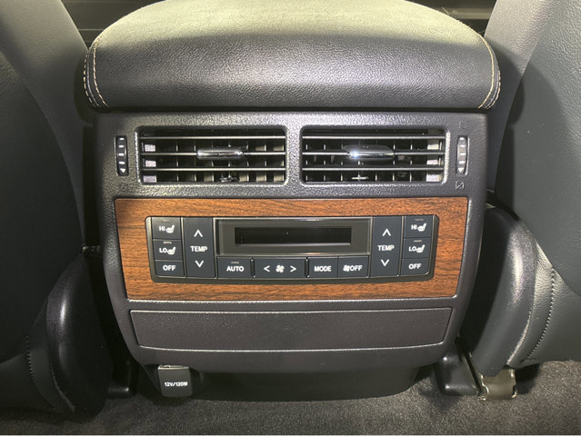Used 2020 Toyota Land Cruiser Heritage Edition image 39