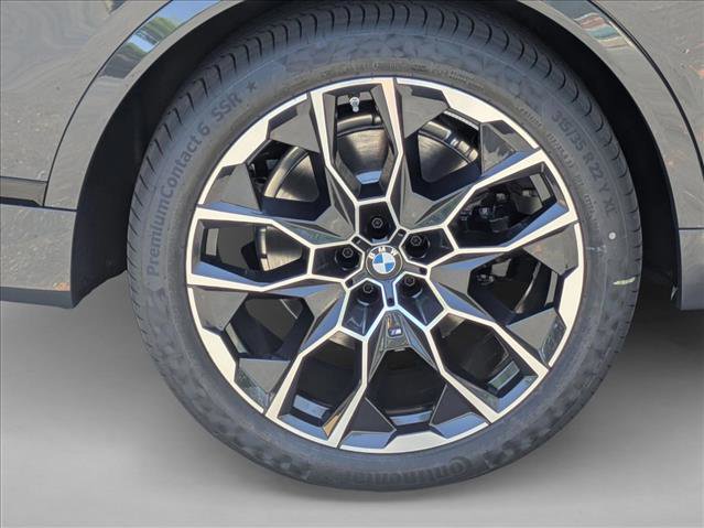 Used 2025 BMW X7 xDrive40i w/ M Sport Package image 10