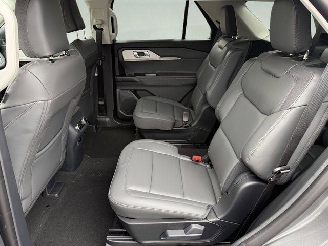 New 2026 Ford Explorer Active w/ Active Comfort Package AWD/4WD image 9