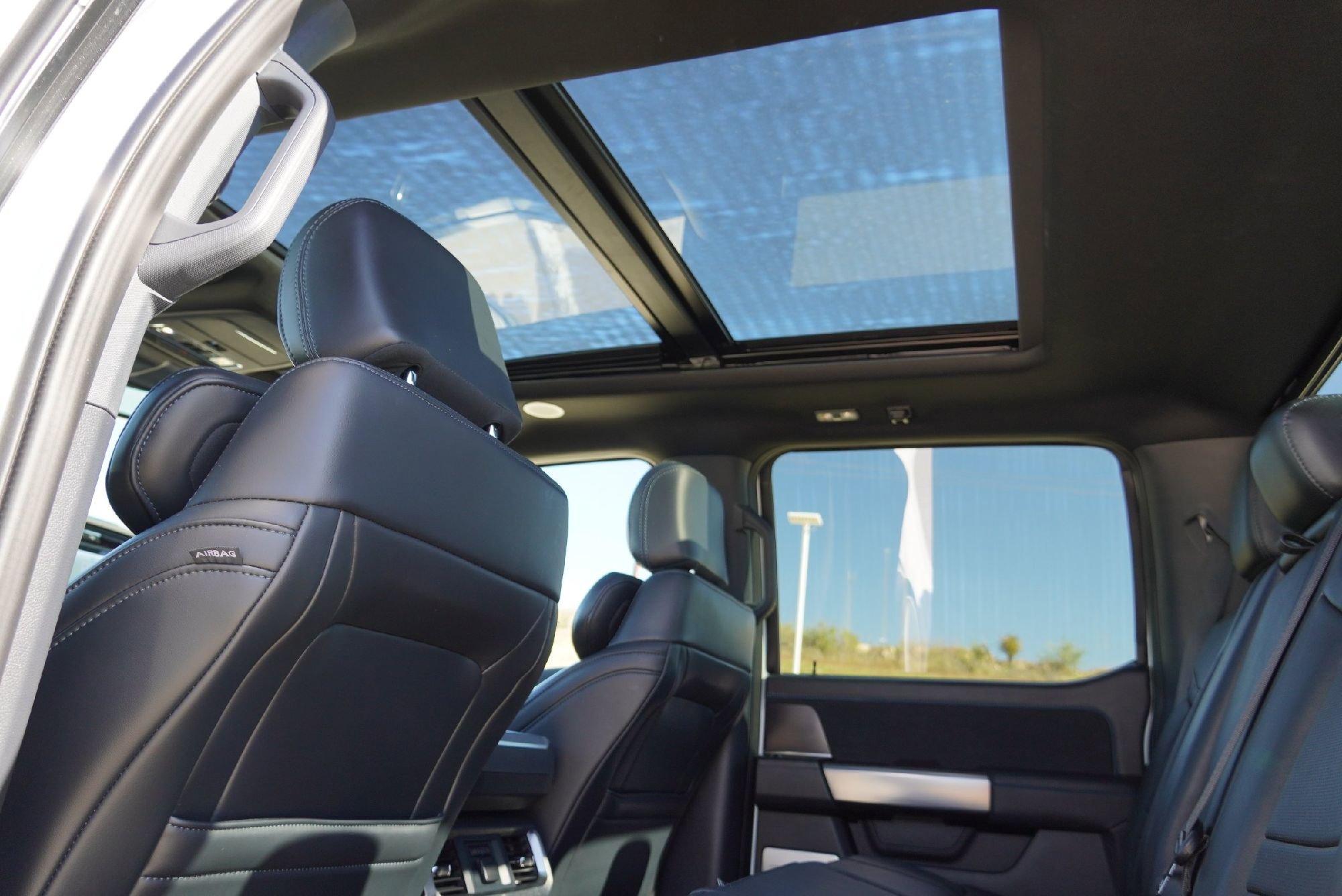 Used 2024 Ford F150 Platinum w/ Equipment Group 702A High image 38