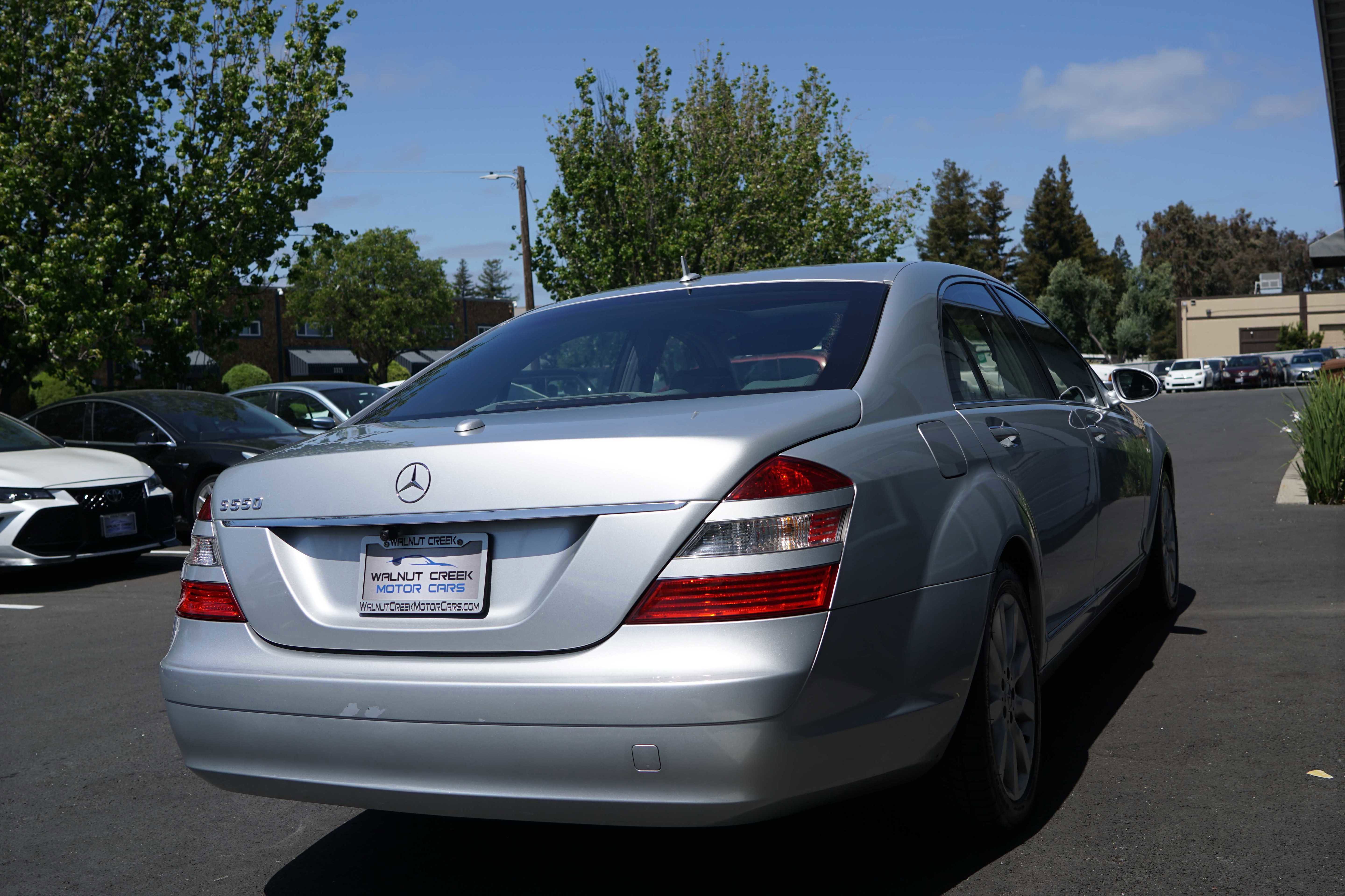 Used 2007 Mercedes-Benz S 550 image 11