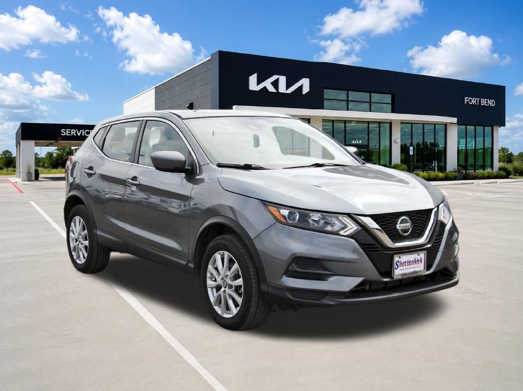 Used 2021 Nissan Rogue Sport S FWD image 3