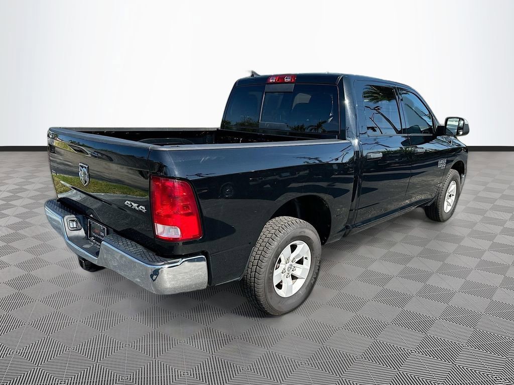 Used 2023 RAM 1500 Classic SLT w/ Trailer & Traction Group AWD/4WD image 8
