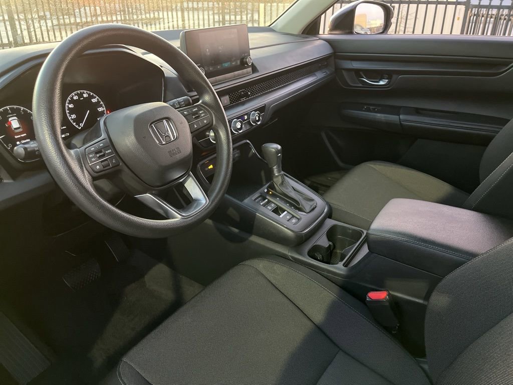 Used 2023 Honda CR-V LX image 17