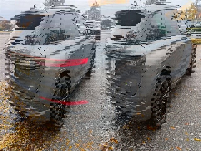 New 2026 Lincoln Corsair Grand Touring w/ Jet Appearance Package image 3