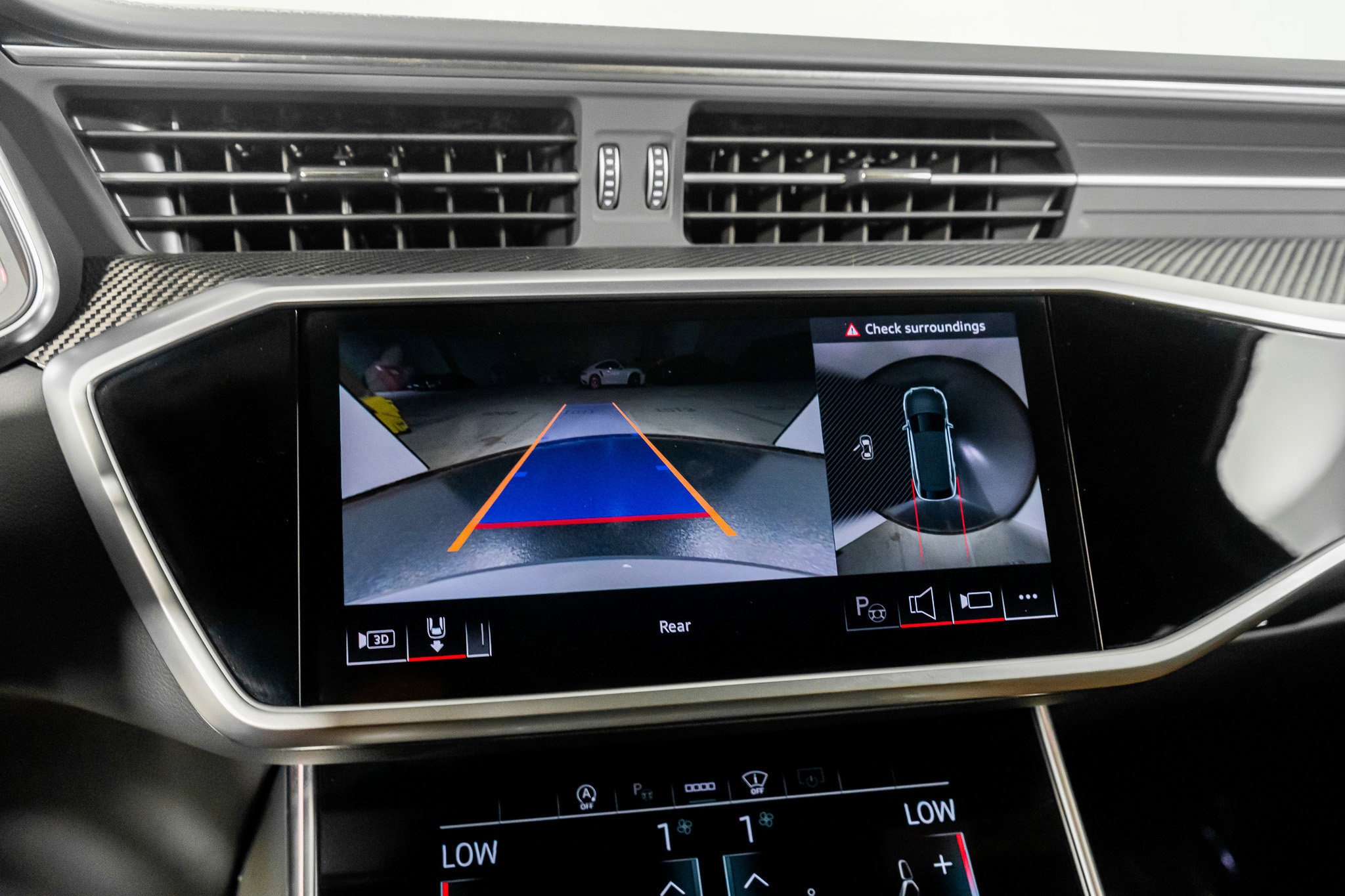 Used 2025 Audi RS 6 performance image 41