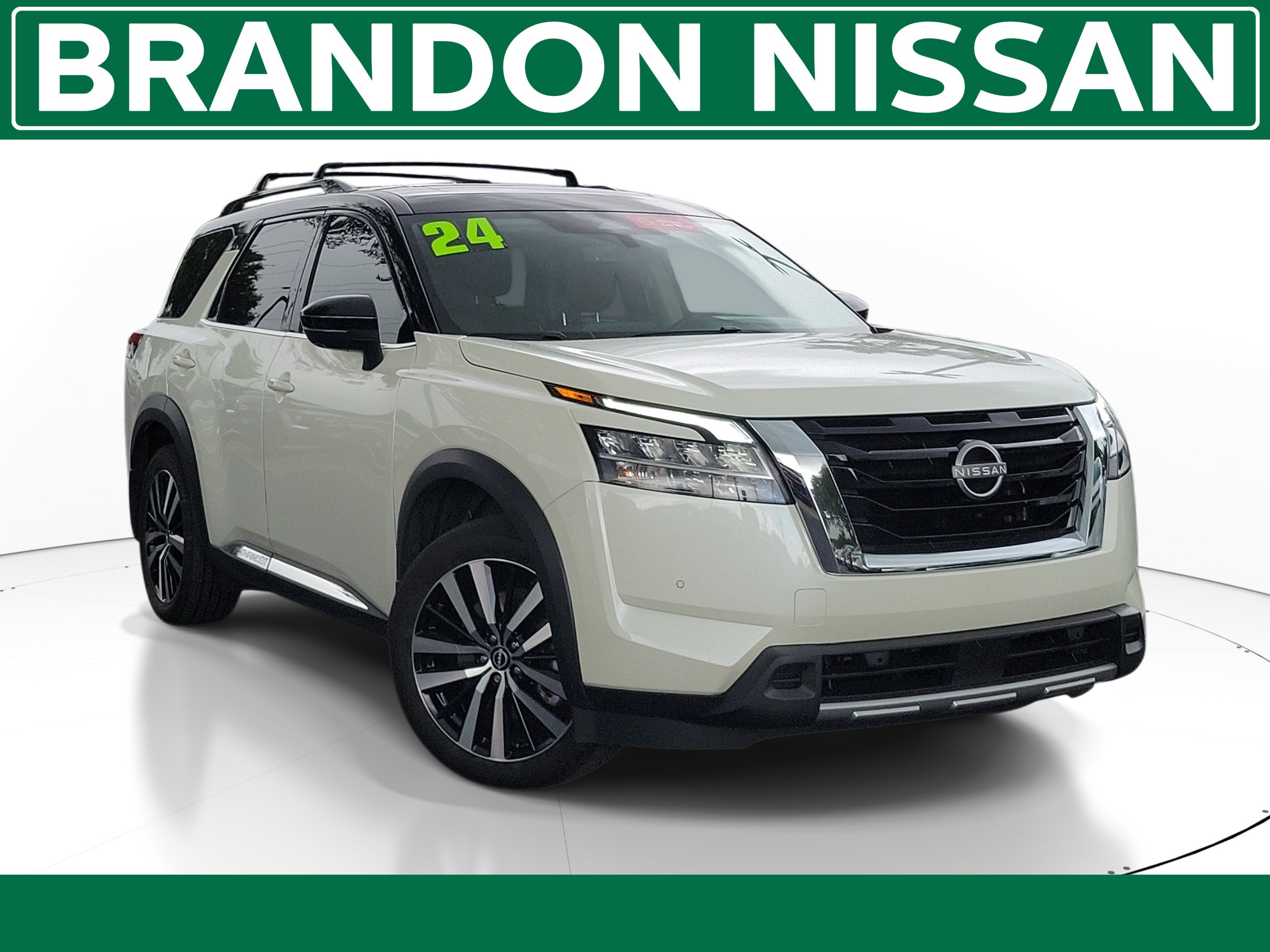Certified 2024 Nissan Pathfinder Platinum AWD/4WD image 1