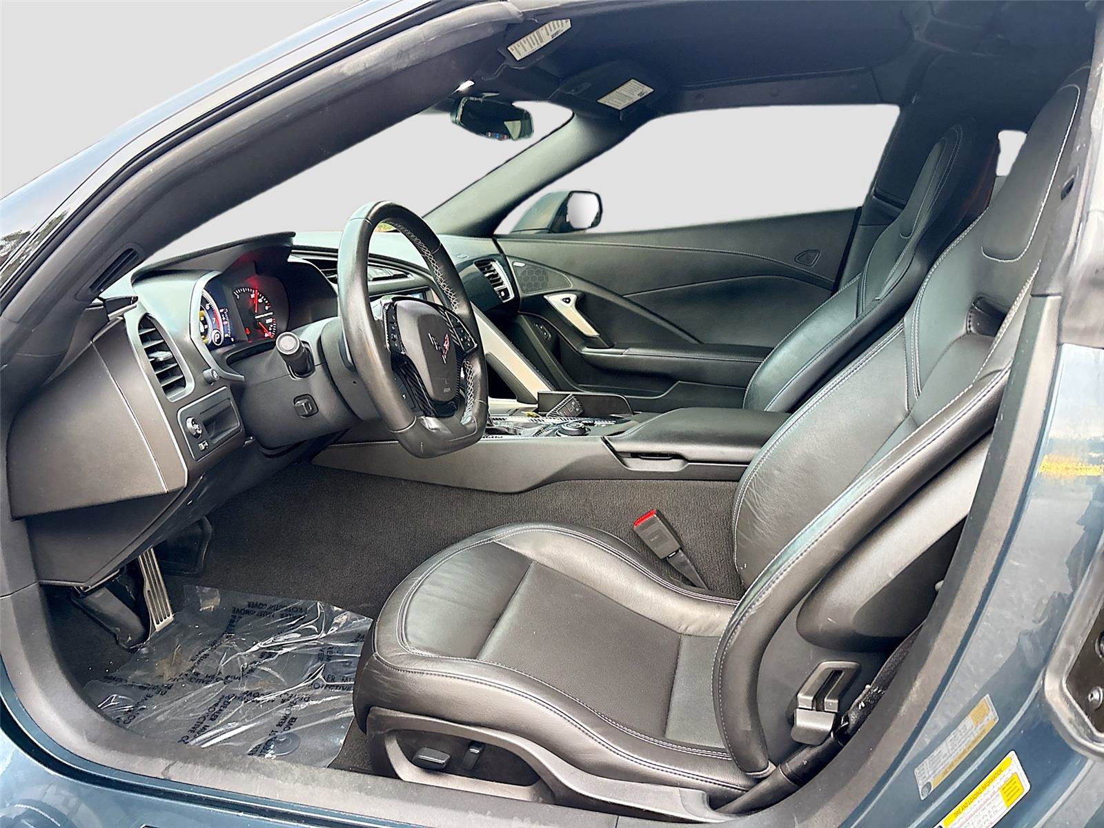 Used 2019 Chevrolet Corvette Stingray Coupe w/ 1LT image 21