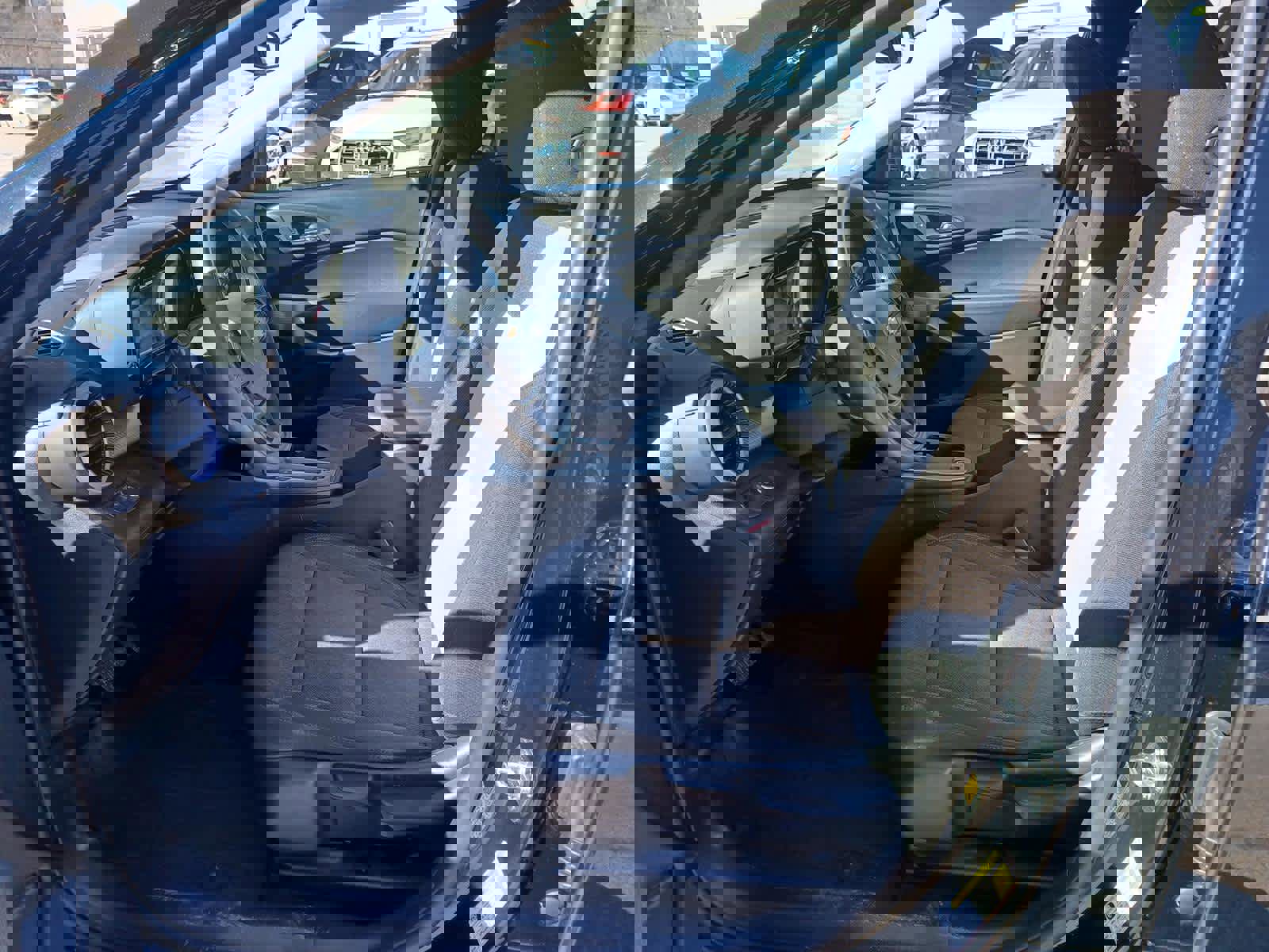 Used 2024 Chevrolet Trax LS w/ LS Convenience Package image 7