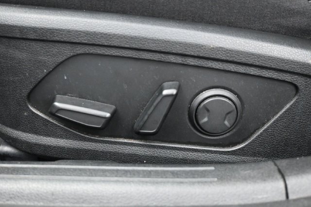 Used 2025 Hyundai Sonata SEL FWD image 12