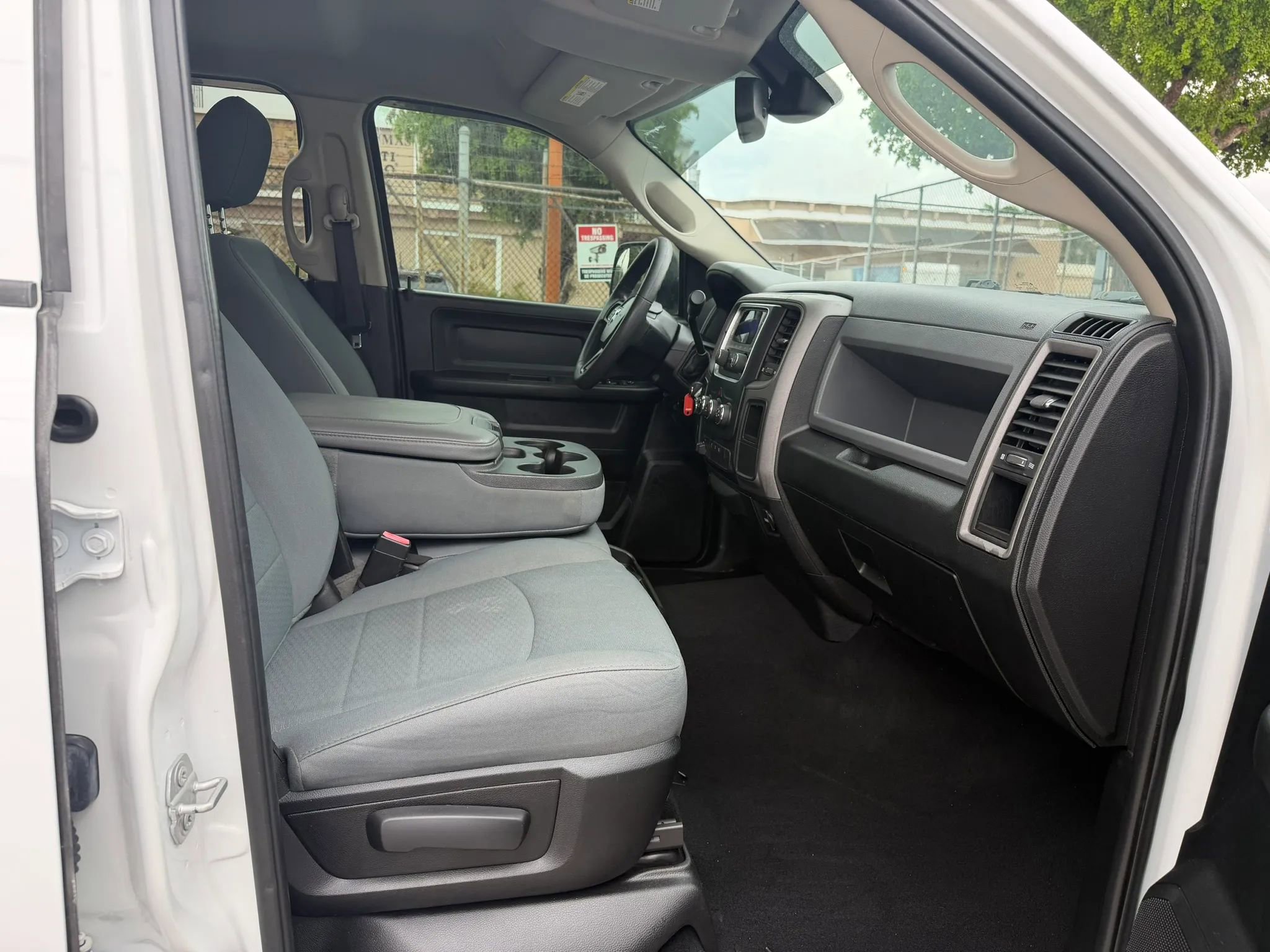 Used 2018 RAM 3500 Tradesman w/ Popular Equipment Group AWD/4WD image 16