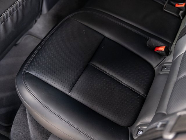 Certified 2025 Porsche Macan image 31