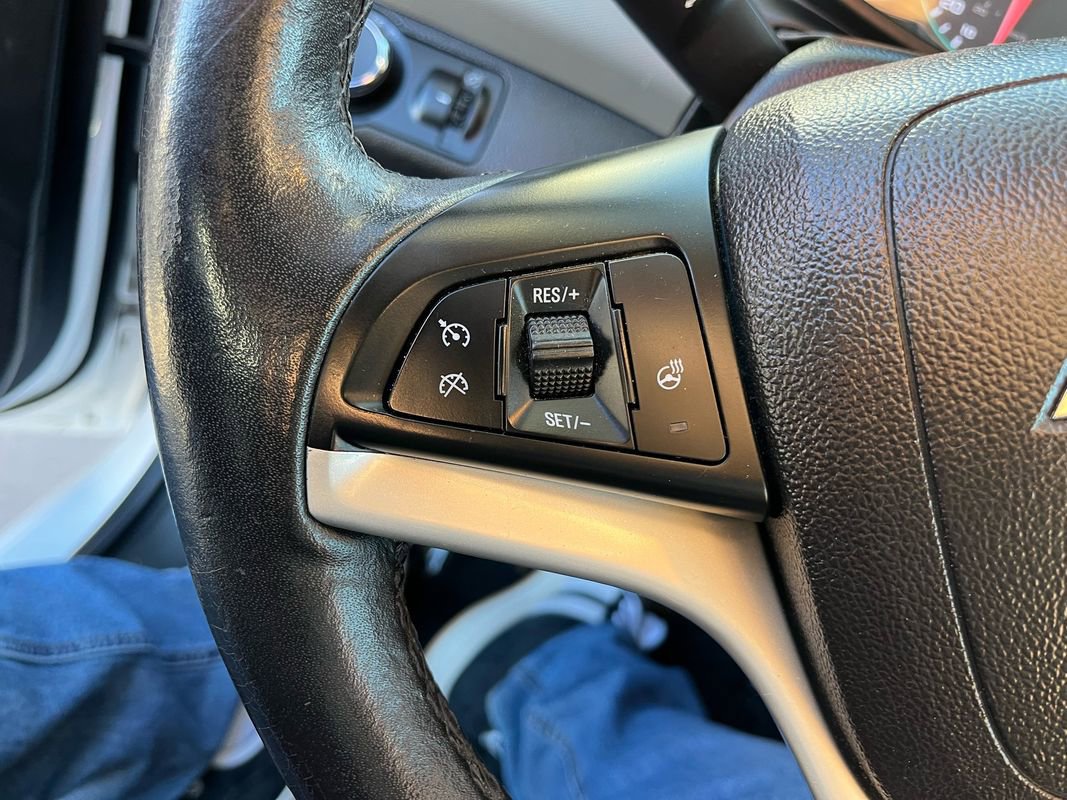 Used 2019 Chevrolet Sonic Premier FWD image 26