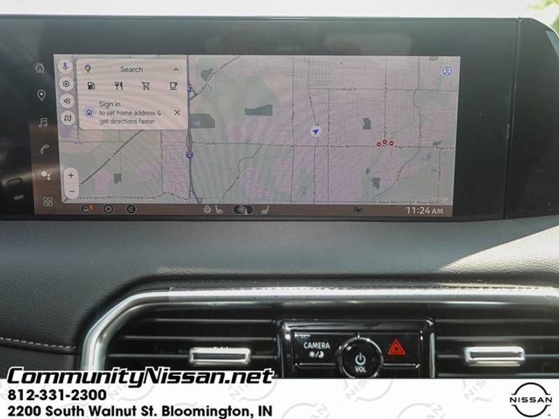 New 2025 Nissan Armada SL w/ Captain's Chari Seat Package image 15