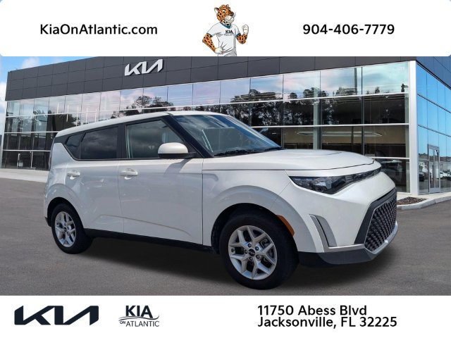 Used 2025 Kia Soul LX w/ LX Technology Package
