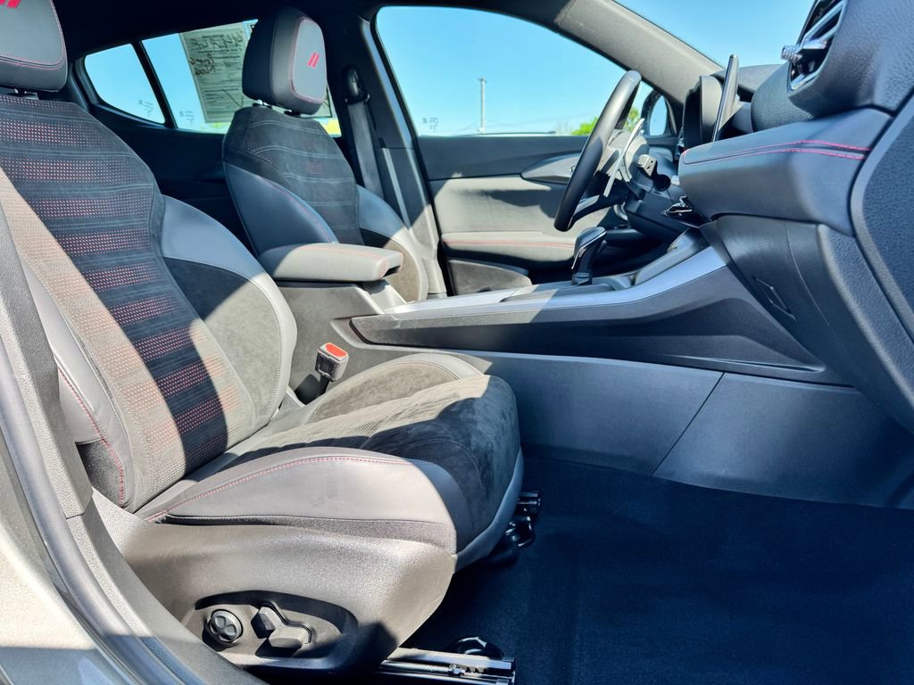 Used 2024 Dodge Hornet R/T Plus AWD/4WD image 10