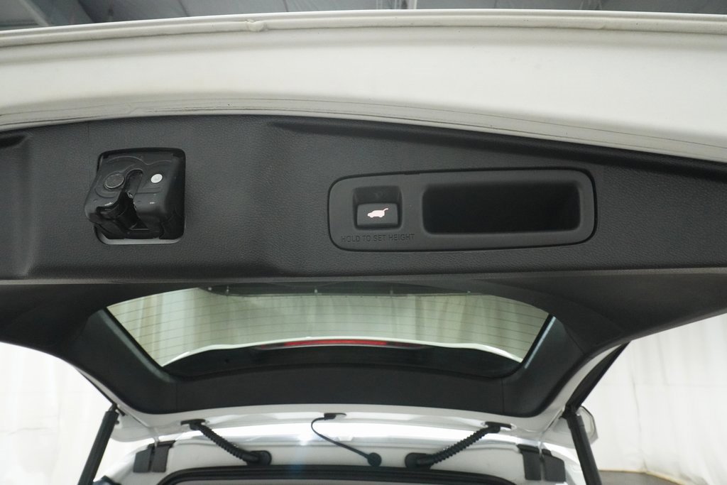 Used 2020 Honda CR-V EX-L image 7