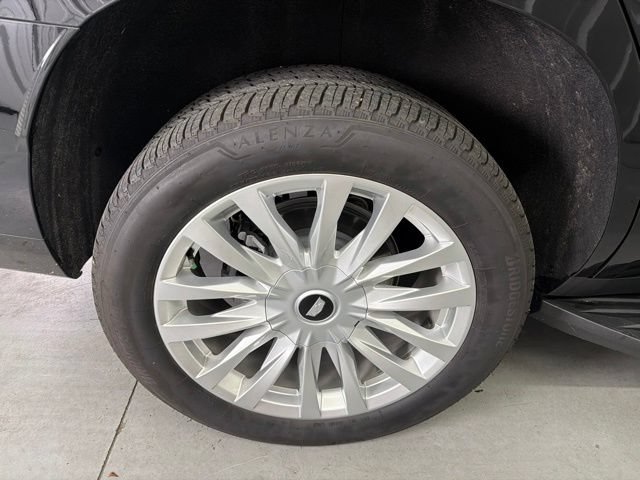 Used 2026 Cadillac Escalade 2WD image 27