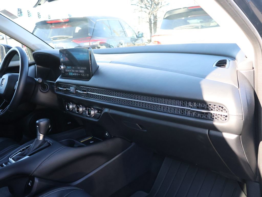 Certified 2023 Honda HR-V EX-L image 9