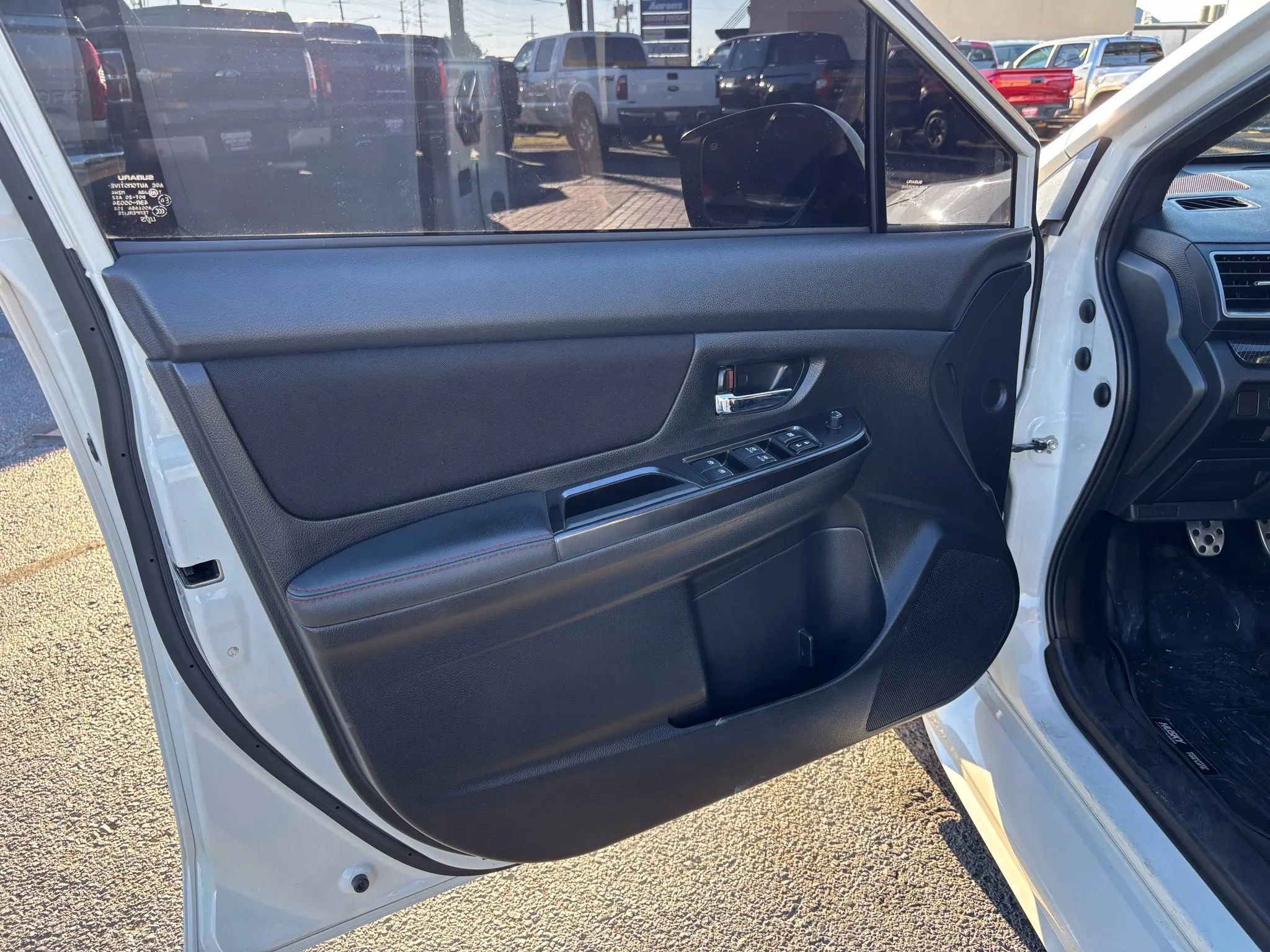Used 2018 Subaru WRX Premium AWD/4WD image 17