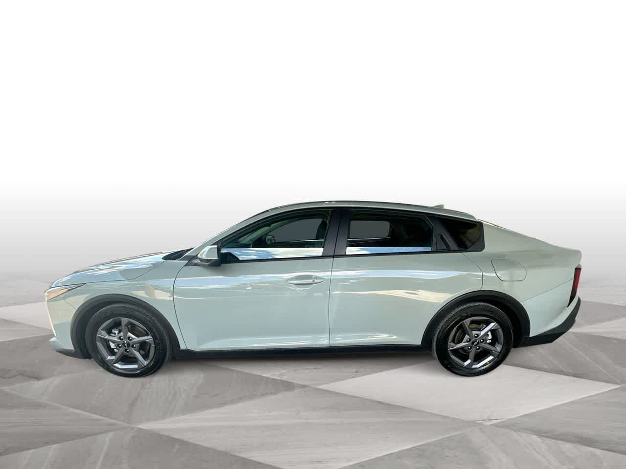 Used 2025 Kia K4 FWD image 5