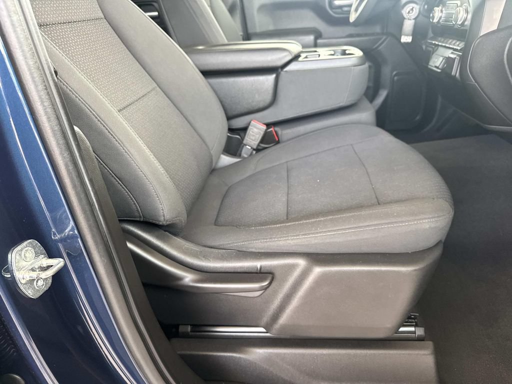 Used 2020 GMC Sierra 1500 2WD Crew Cab w/ Sierra Value Package image 13