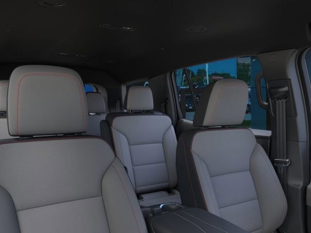 New 2026 Chevrolet Traverse LT w/ Midnight/Sport Edition AWD/4WD image 24