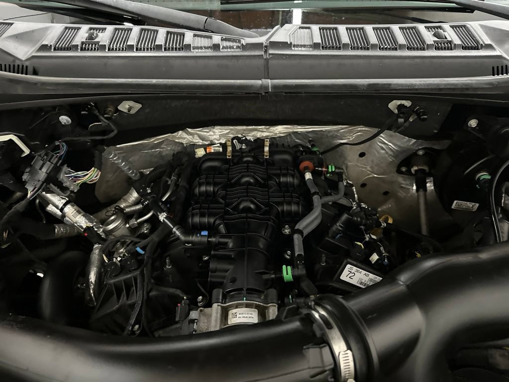 Used 2019 Ford F150 Platinum AWD/4WD image 7