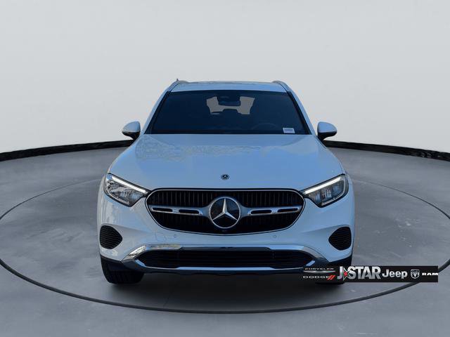 Used 2024 Mercedes-Benz GLC 300 image 2