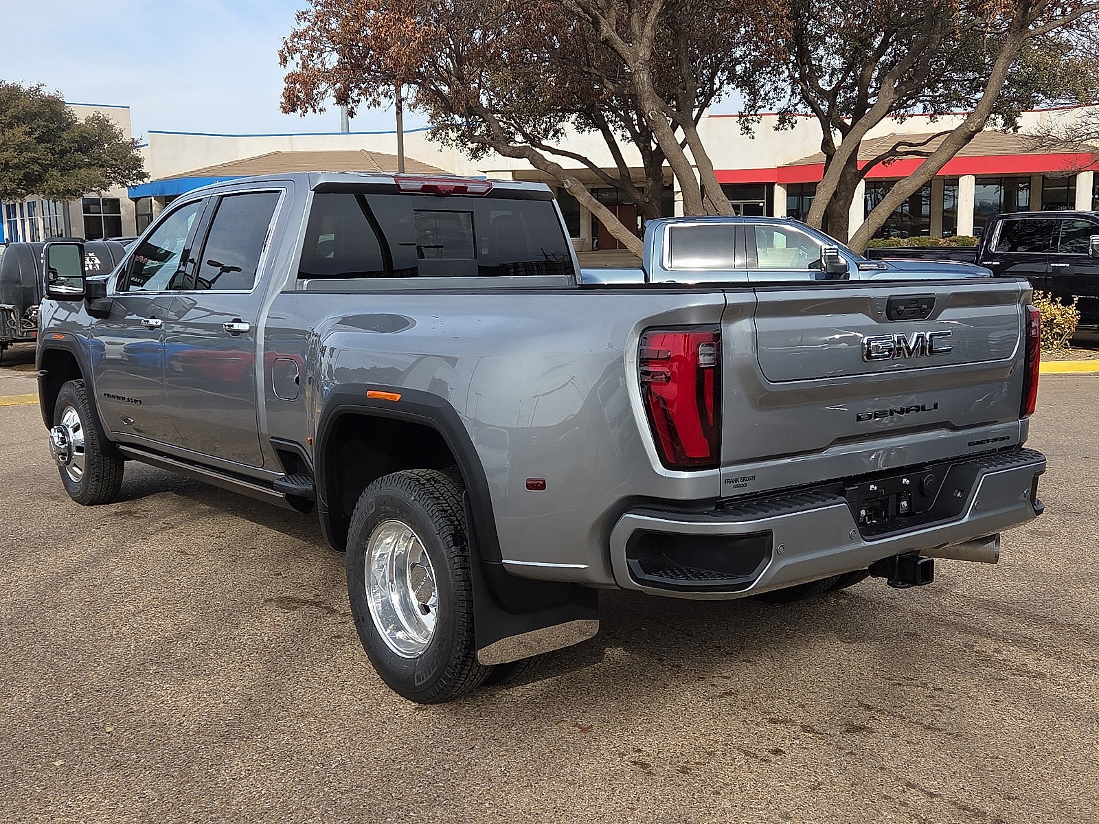 New 2026 GMC Sierra 3500 Denali Ultimate w/ LPO, Black Badging Package AWD/4WD image 3